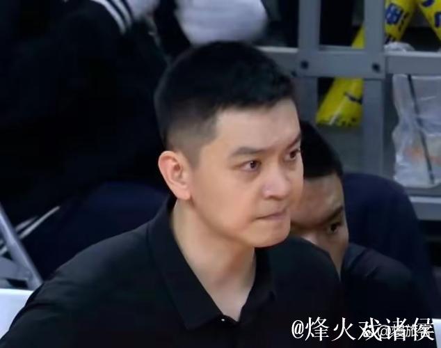 杨鸣:赢下一个没有周琦的广东队参考价值不大 杨鸣:赢下一个没有周琦的广东队参考价值不大