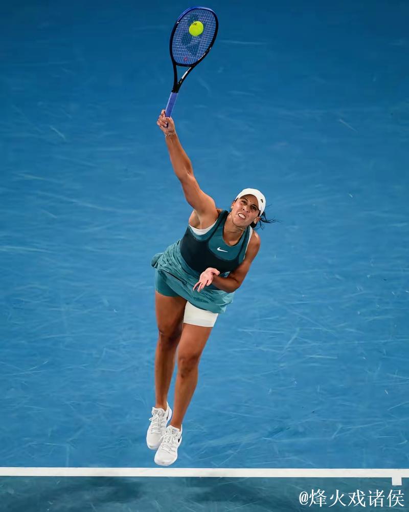 2025澳网女子单打决赛落幕 见证冠军凯斯胜利时刻