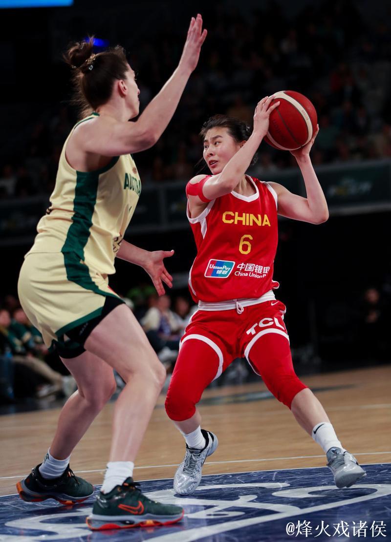热身赛-中国女篮63-91负澳大利亚 王思雨18分